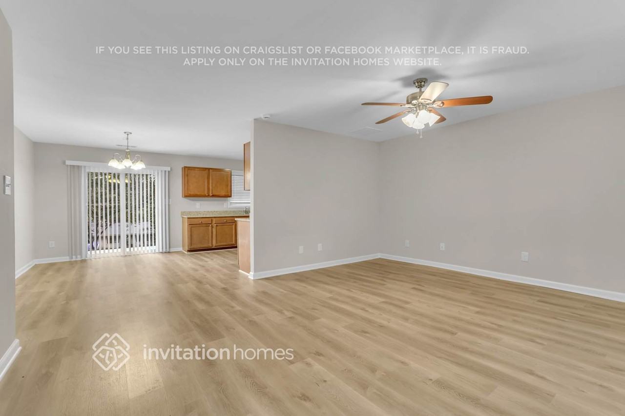 3766 Paddington Trl - Photo 6 of 29