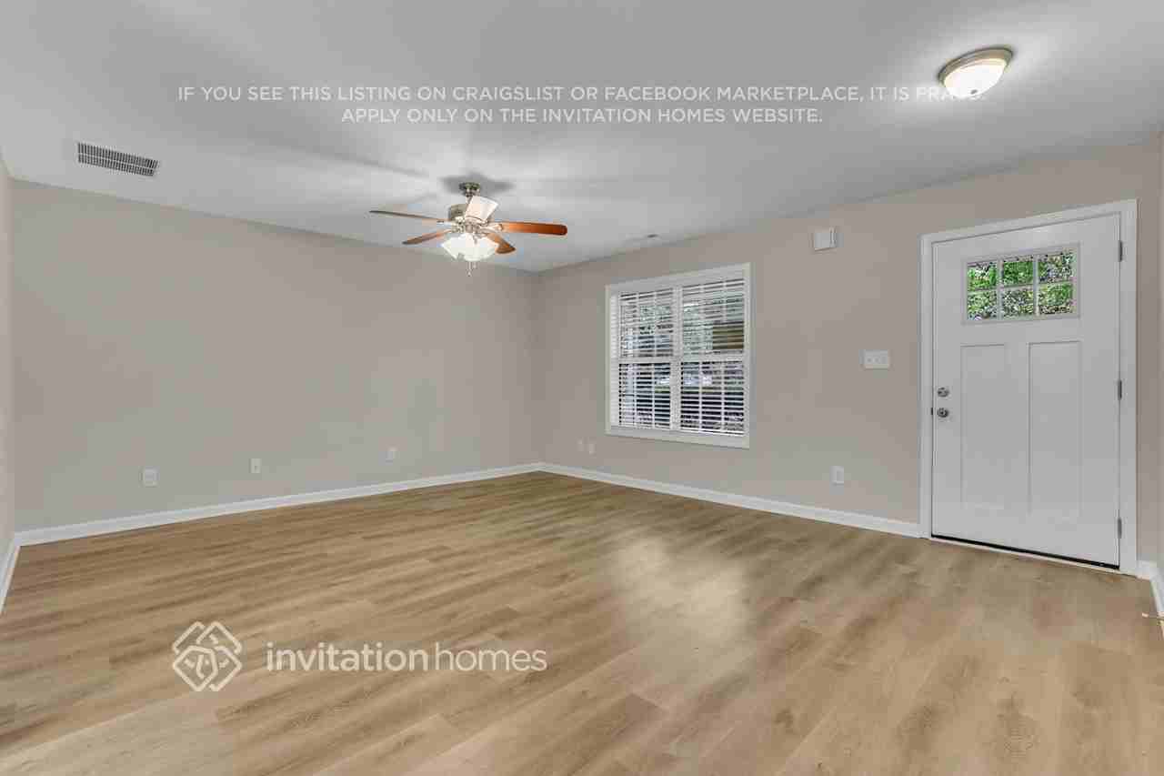 3766 Paddington Trl - Photo 7 of 29