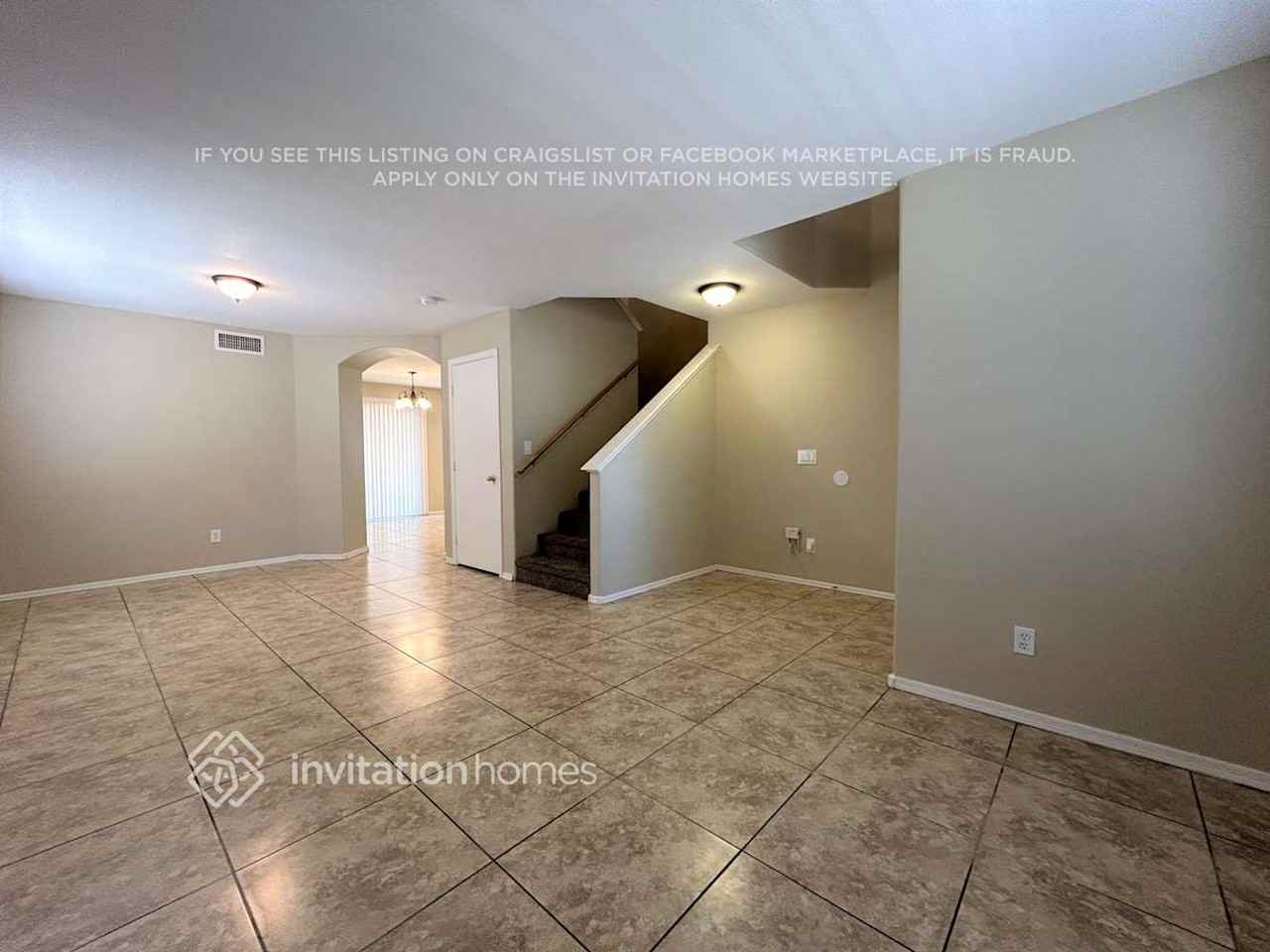 12937 W Holly St - Photo 2 of 17
