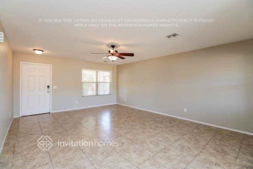 2066 E Spruce Dr - Photo 2 of 22