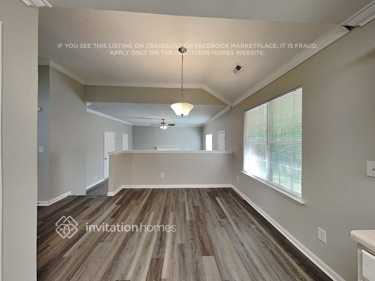 2625 Fairstone Ave - Photo 6 of 19