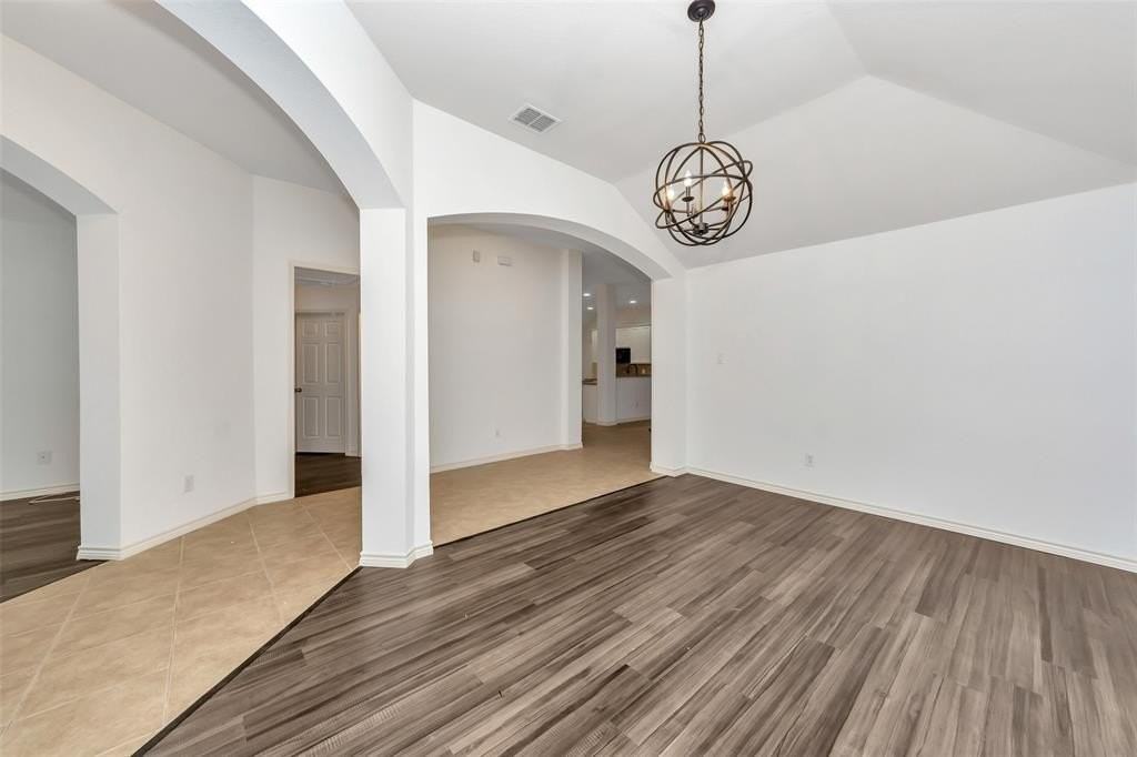 10209 Fossil Valley Dr - Photo 3 of 39
