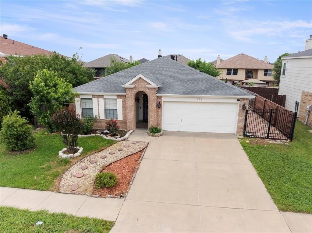 206 Shady Brook Dr - Photo 3 of 27