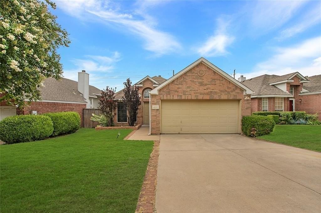 4111 Midrose Trl - Photo 2 of 25