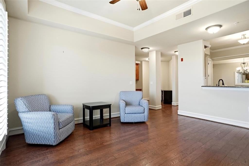 301 Watermere Dr #414 - Photo 5 of 40