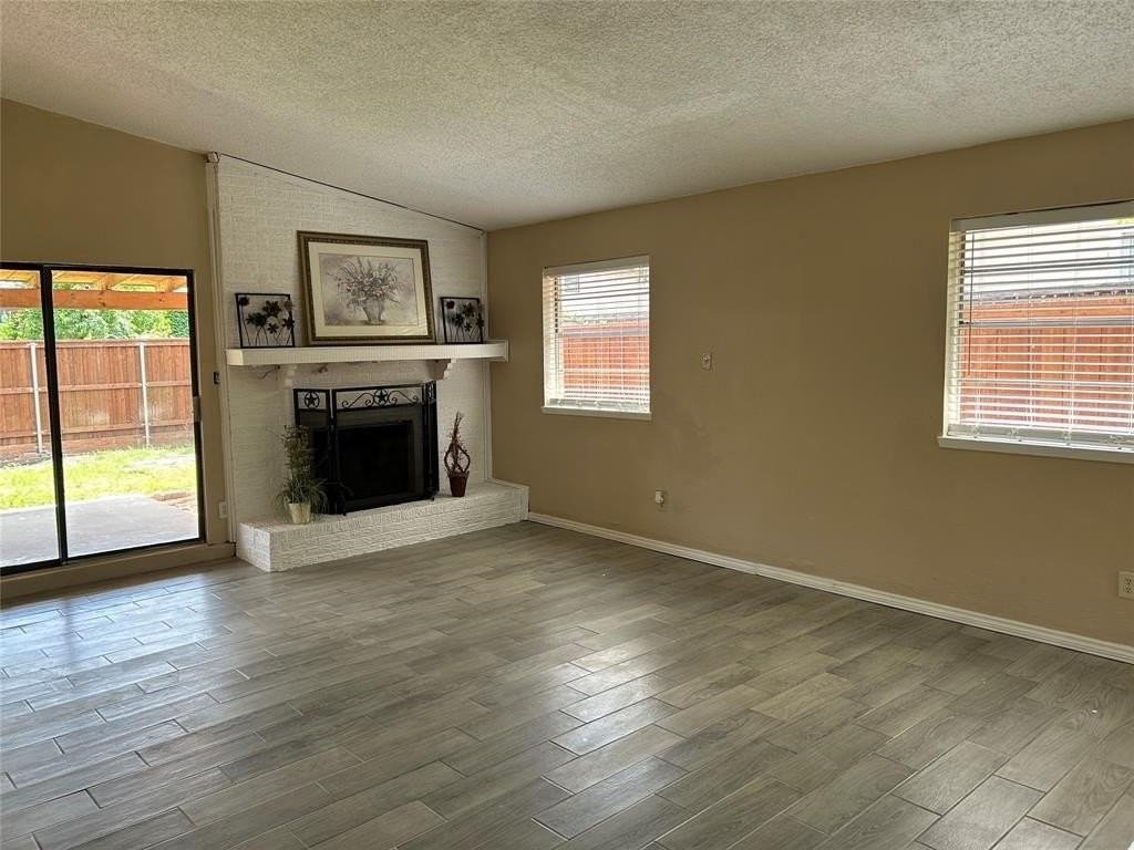 3434 Crossbow Ln - Photo 2 of 19