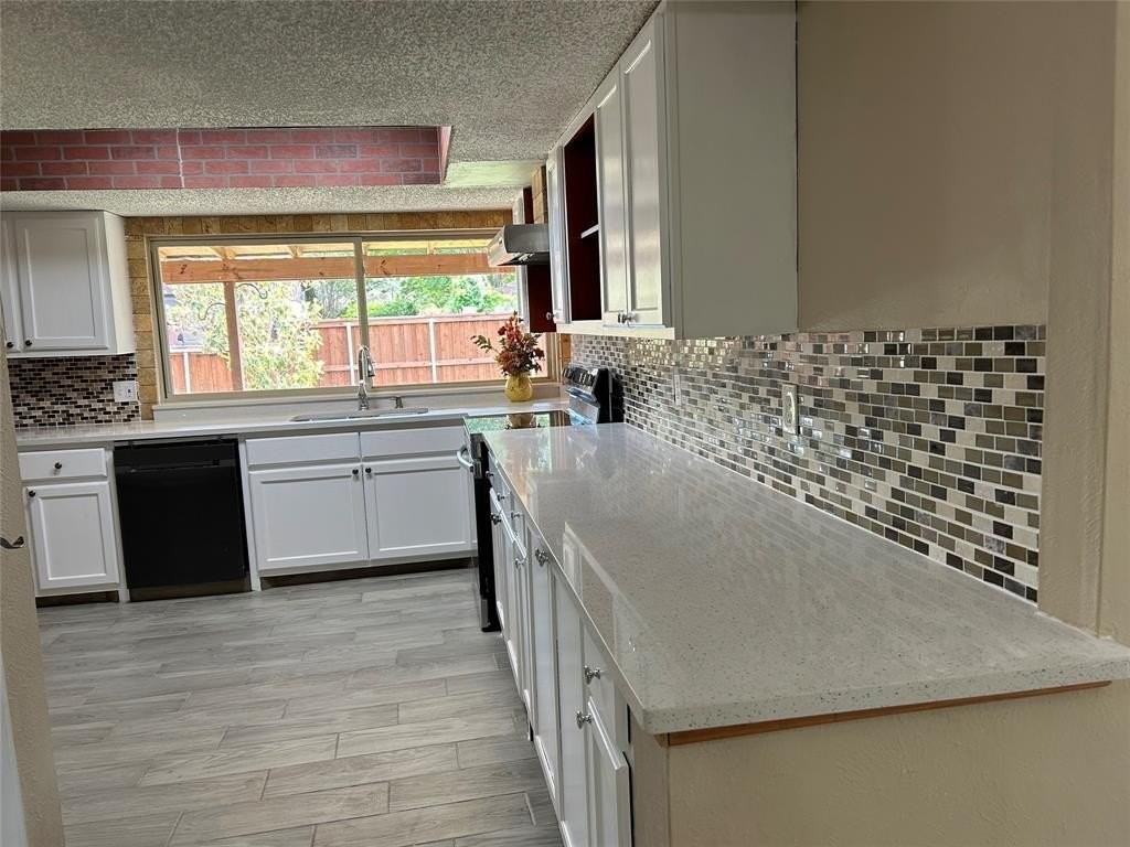 3434 Crossbow Ln - Photo 5 of 19