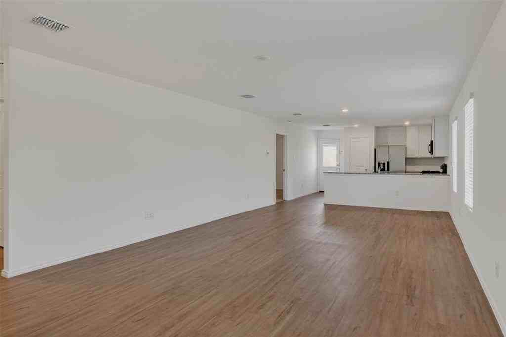 14933 Tejano St - Photo 4 of 17