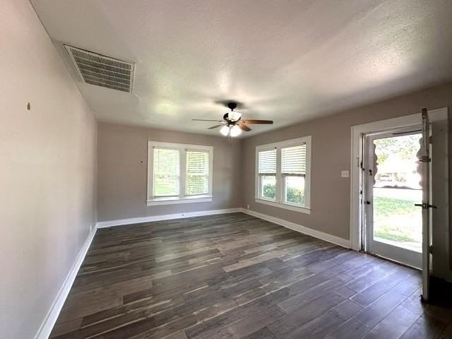 2403 Austin Ave - Photo 2 of 15