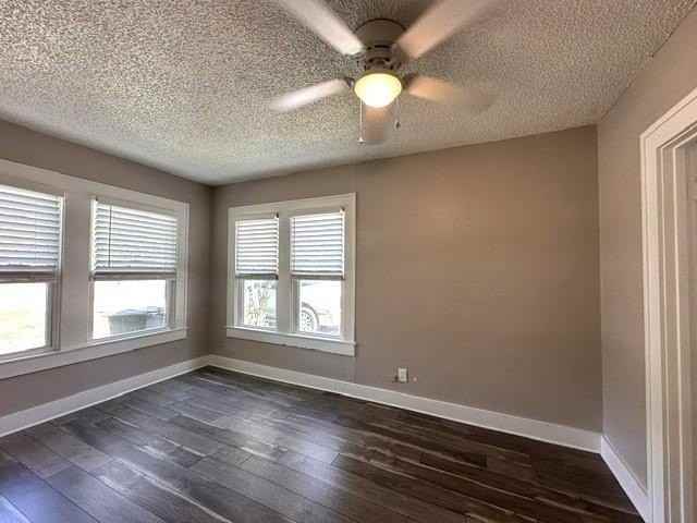 2403 Austin Ave - Photo 3 of 15