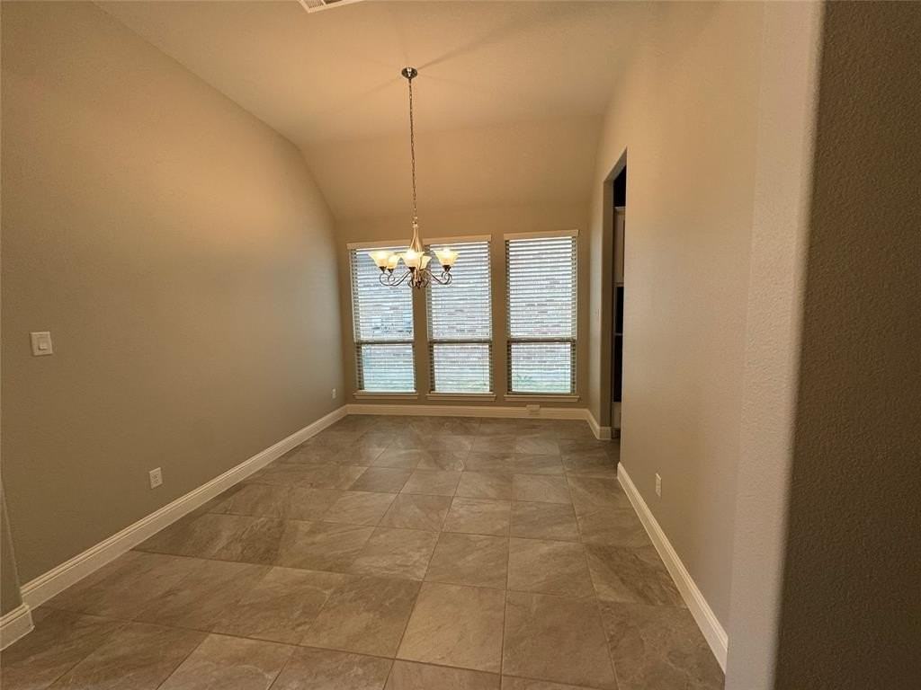 6705 Bermuda Ave - Photo 4 of 23