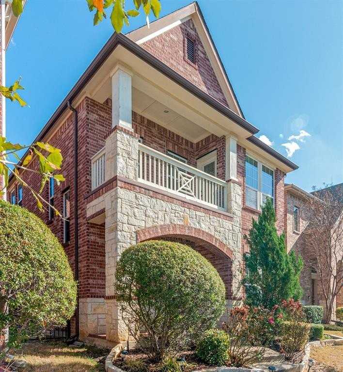 219 Knapford Sta - Photo 3 of 36