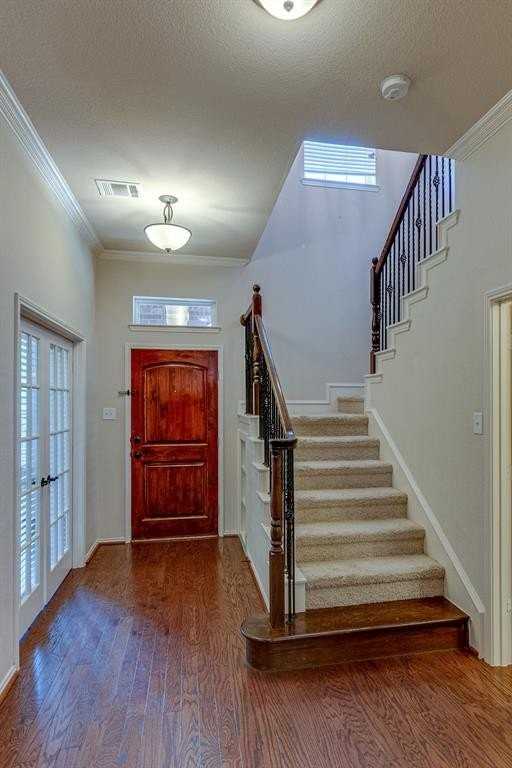 219 Knapford Sta - Photo 5 of 36