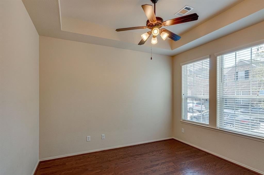 219 Knapford Sta - Photo 6 of 36