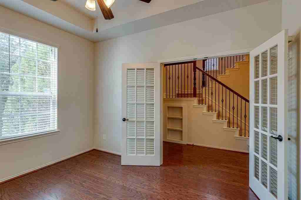 219 Knapford Sta - Photo 7 of 36