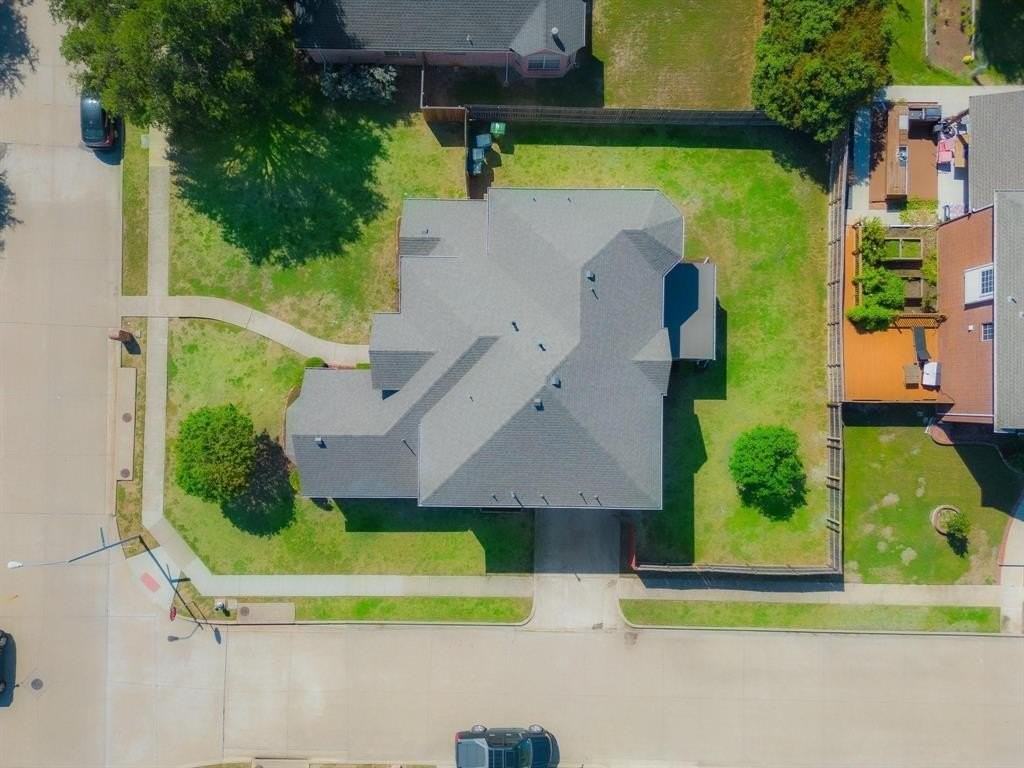 223 Briar Oak Dr - Photo 6 of 15