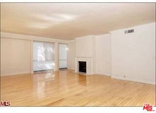 318 N Maple Dr #C106 - Photo 4 of 8