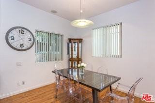 1407 W 2nd St - Photo 4 of 8
