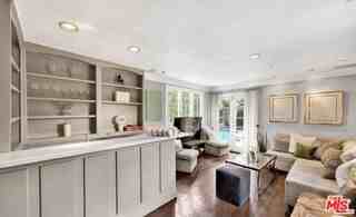 634 N Highland Ave - Photo 4 of 8