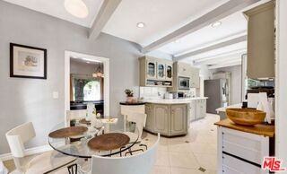 634 N Highland Ave - Photo 6 of 8
