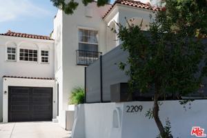 featured image of 2209 N Gower St