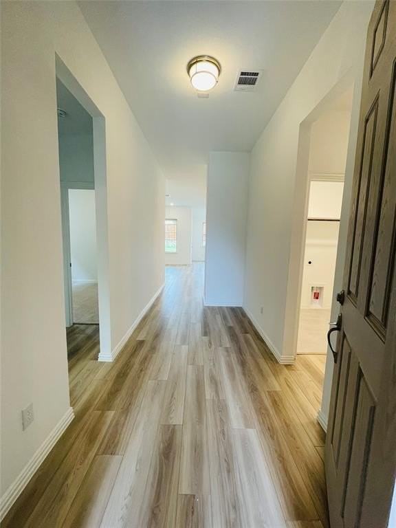 1836 Lockhart Dr - Photo 2 of 18