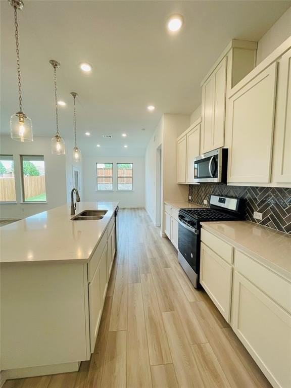 1836 Lockhart Dr - Photo 5 of 18