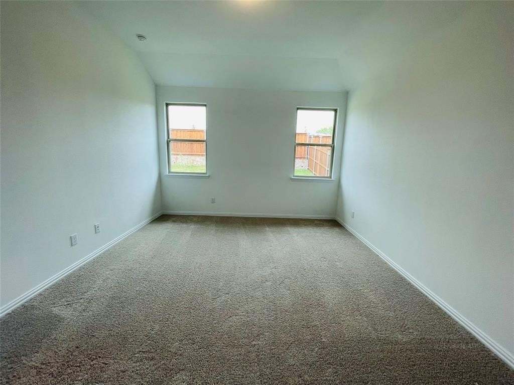 1836 Lockhart Dr - Photo 6 of 18