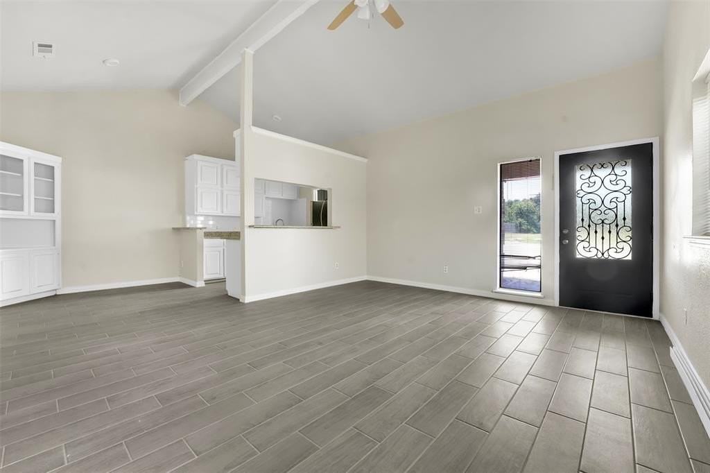 405 S Las Vegas Trl - Photo 3 of 22