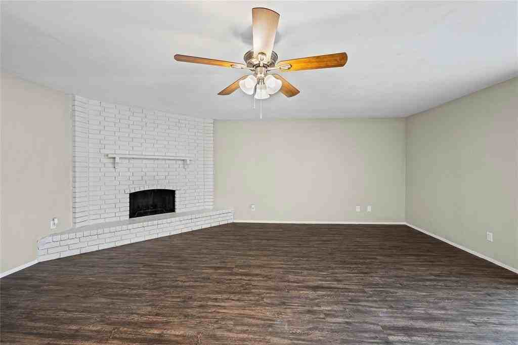1232 Whittenburg Dr - Photo 3 of 17