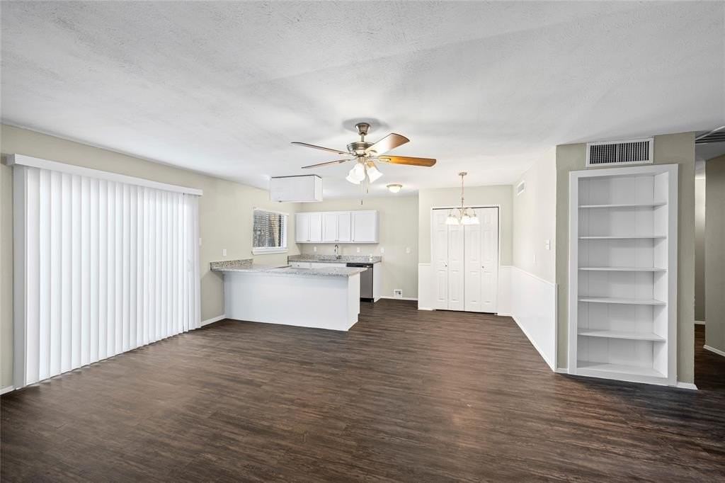 1232 Whittenburg Dr - Photo 4 of 17