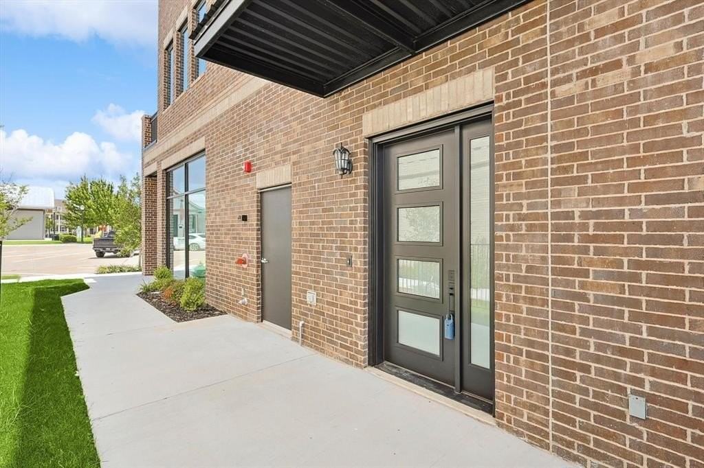 767 W Main St #201 - Photo 2 of 33