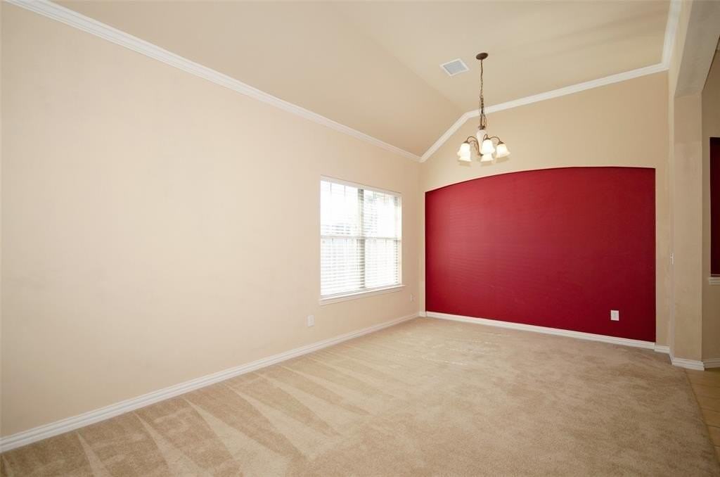 907 Mustang Ridge Dr - Photo 3 of 24