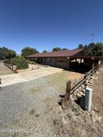 featured image of 887 N Cochise Dr