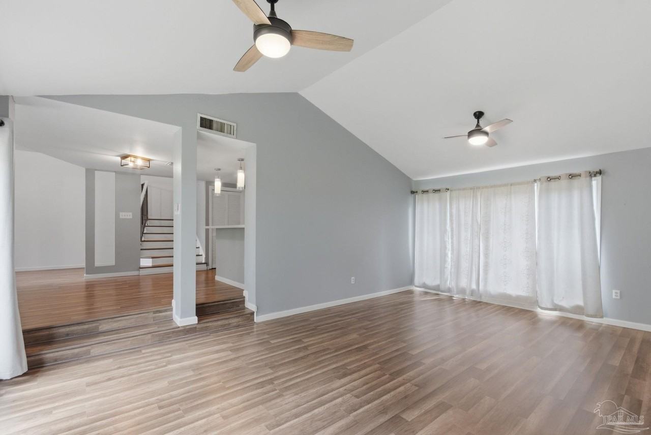 9976 Fairway Villas Ln - Photo 7 of 16