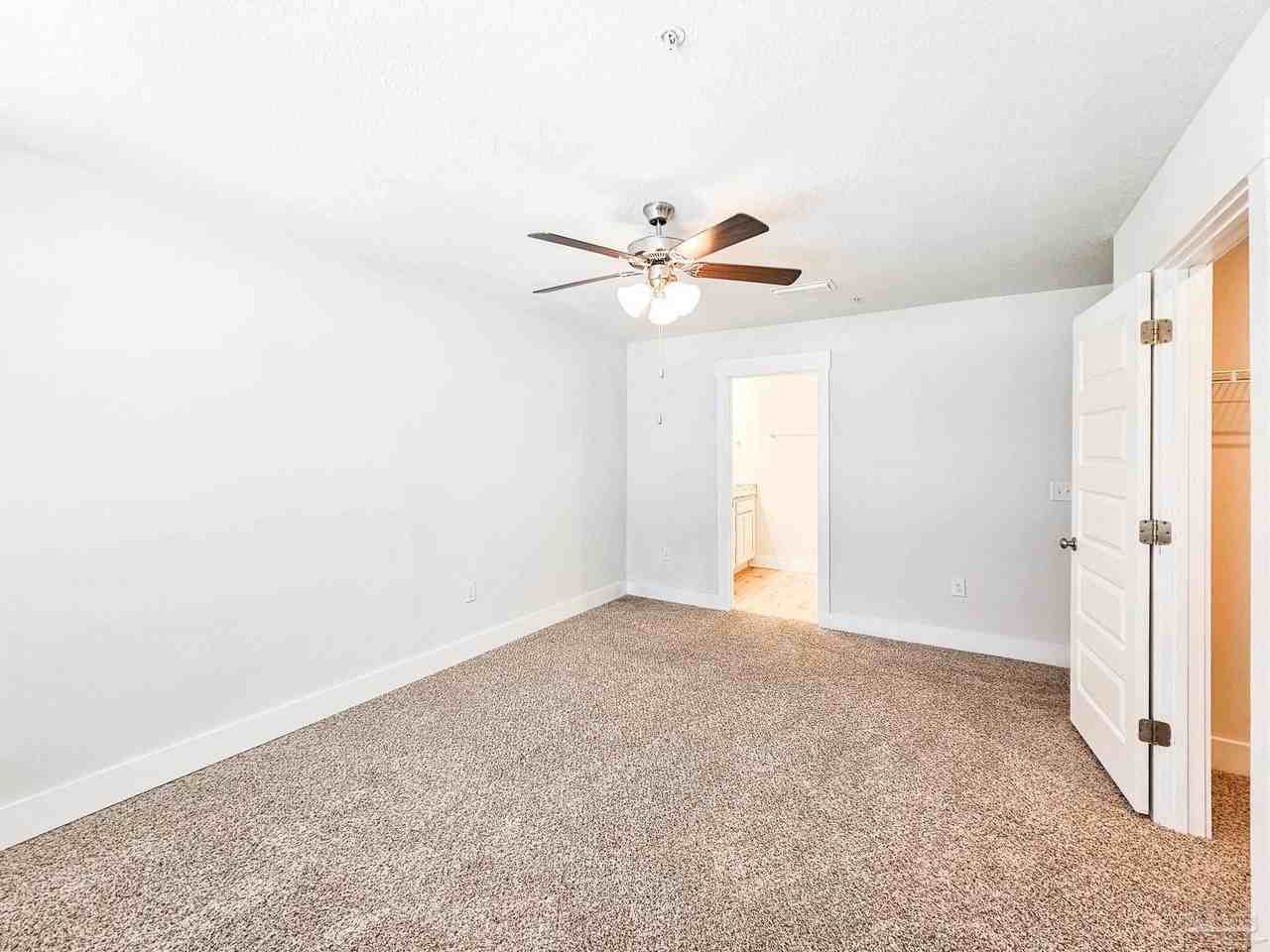 1463 Iroquois Ct - Photo 4 of 28