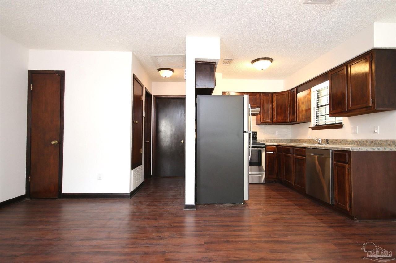 1455 Acorn Ln #F - Photo 6 of 16