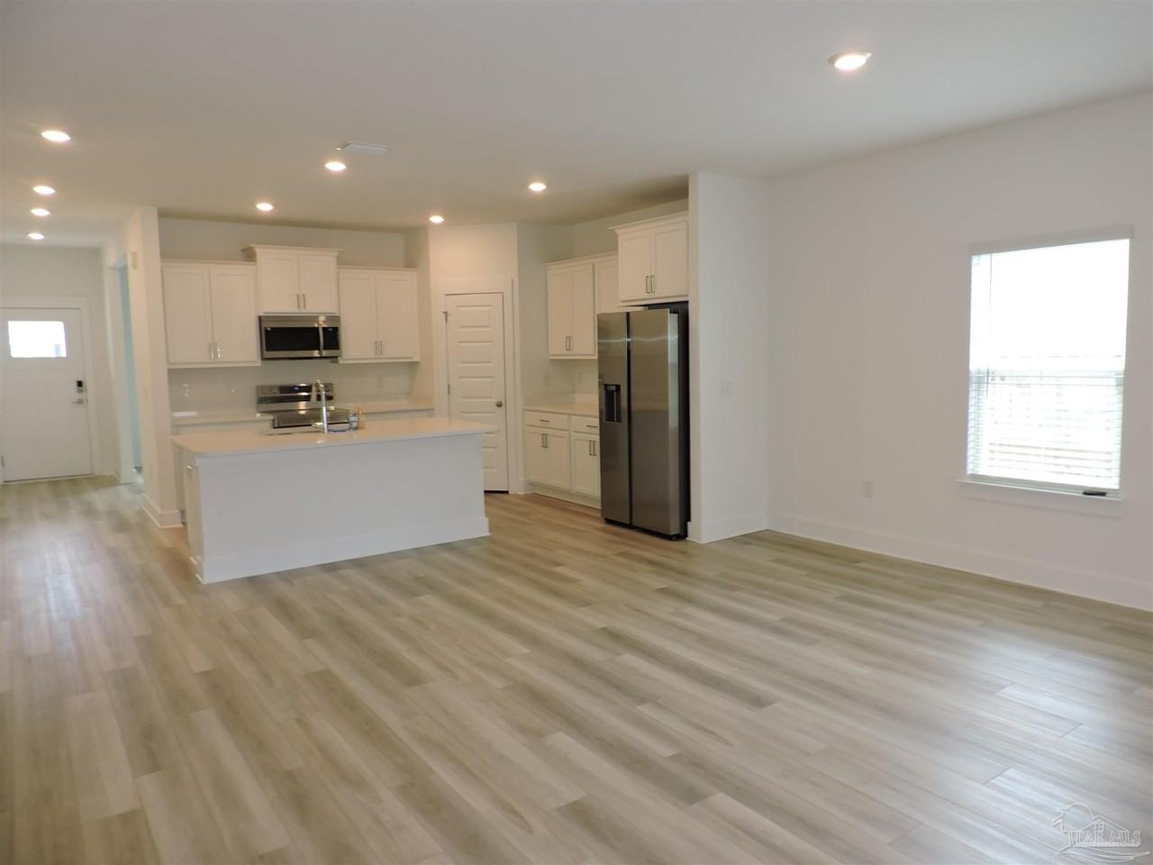 6521 Paso Fino Dr - Photo 6 of 32