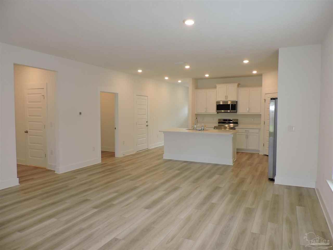 6521 Paso Fino Dr - Photo 7 of 32