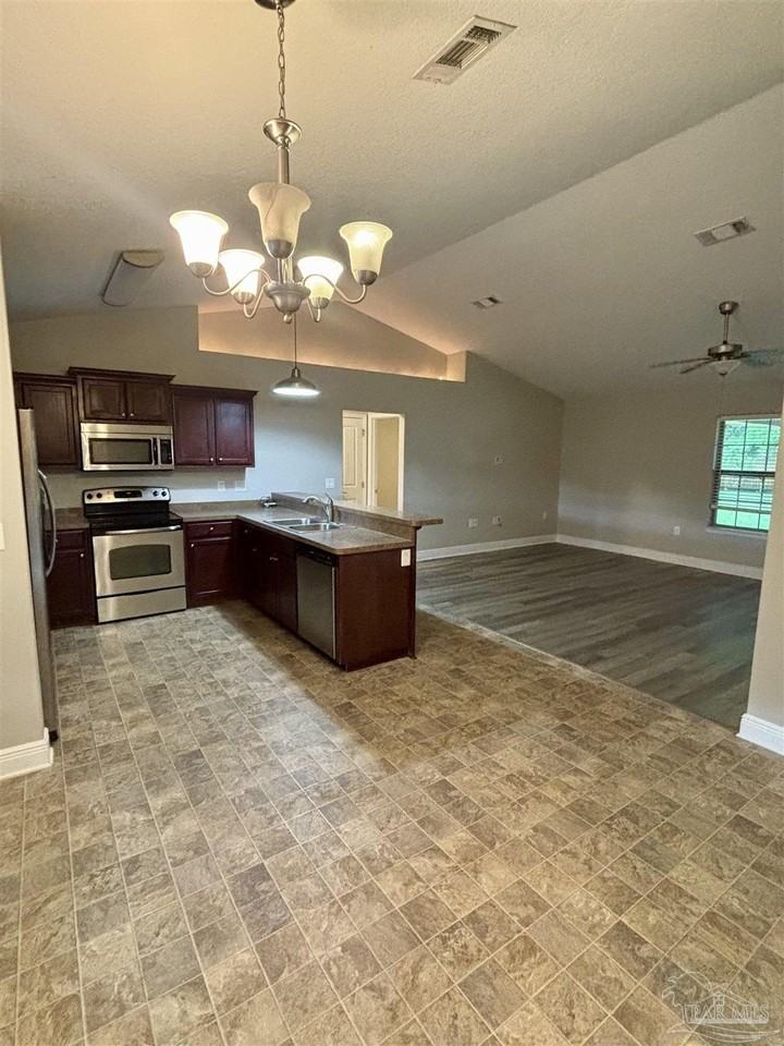 6169 Autumn Pines Cir - Photo 2 of 25