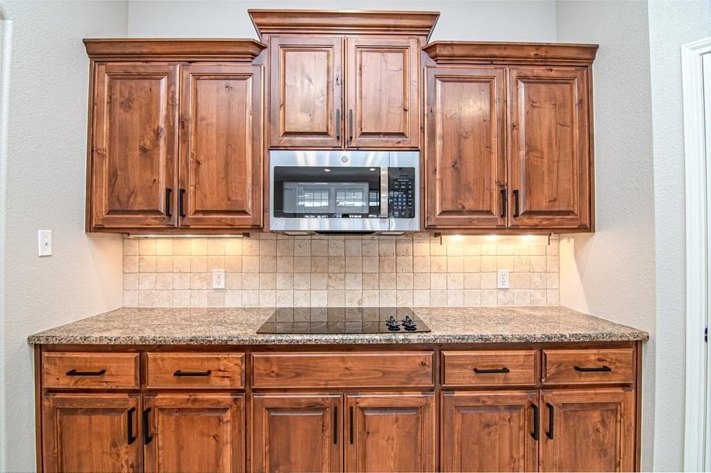 5508 La Jolla Cv - Photo 7 of 38