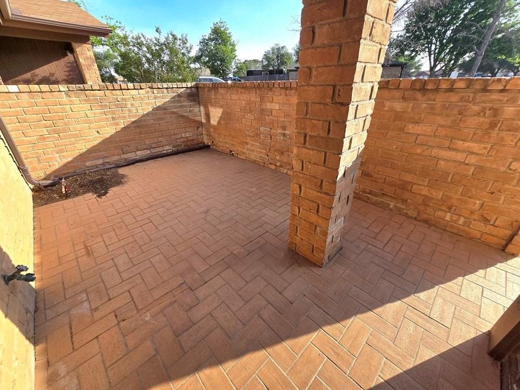 2602 N Pecos St #A - Photo 4 of 26