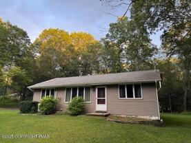 184 Oak Ln - Photo 1 of 1