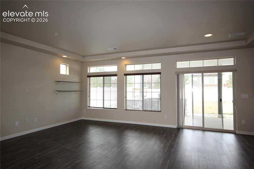 8124 Campground Dr - Photo 7 of 32