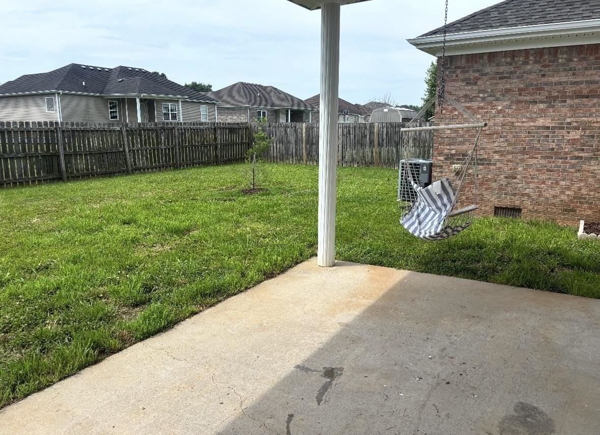 3353 Fair Oaks Cir - Photo 5 of 20