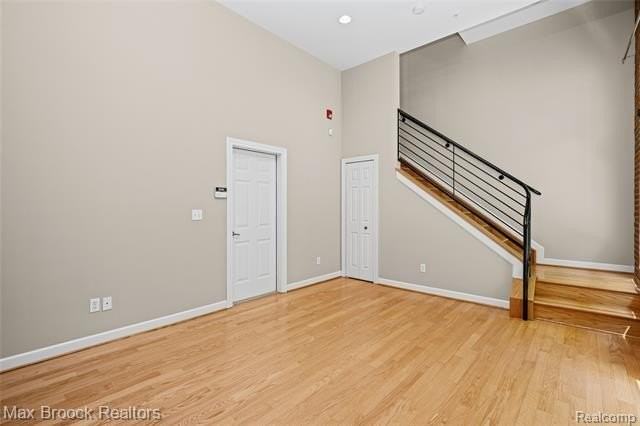420 Lewis Ct - Photo 4 of 41