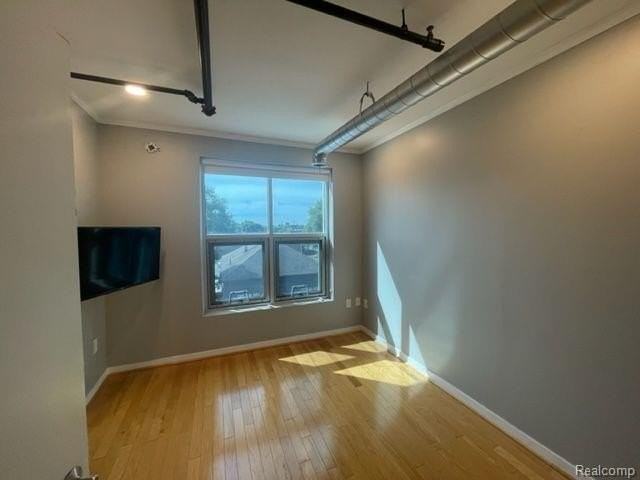 614 S Troy St #205 - Photo 4 of 26