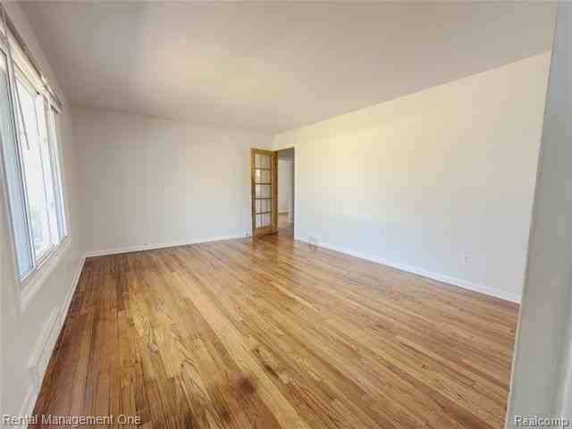 2419 Walter Dr - Photo 2 of 28