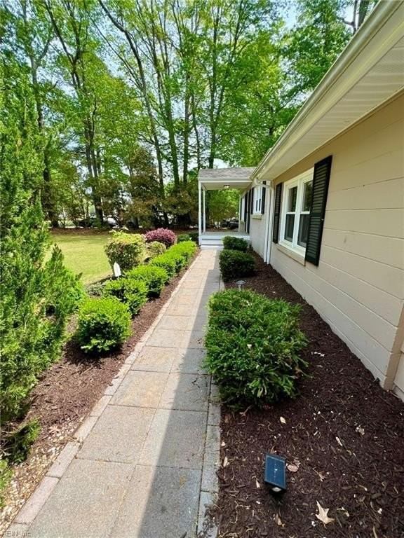 201 Frank Dr - Photo 5 of 48