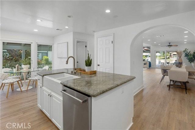 22645 Spring Lake Ln - Photo 5 of 8